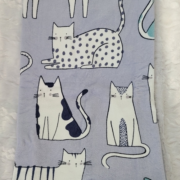 Artisan NY Home - Cartoon Cats Themed Novelty Bathroom Towel Set. - Picture 11 of 11